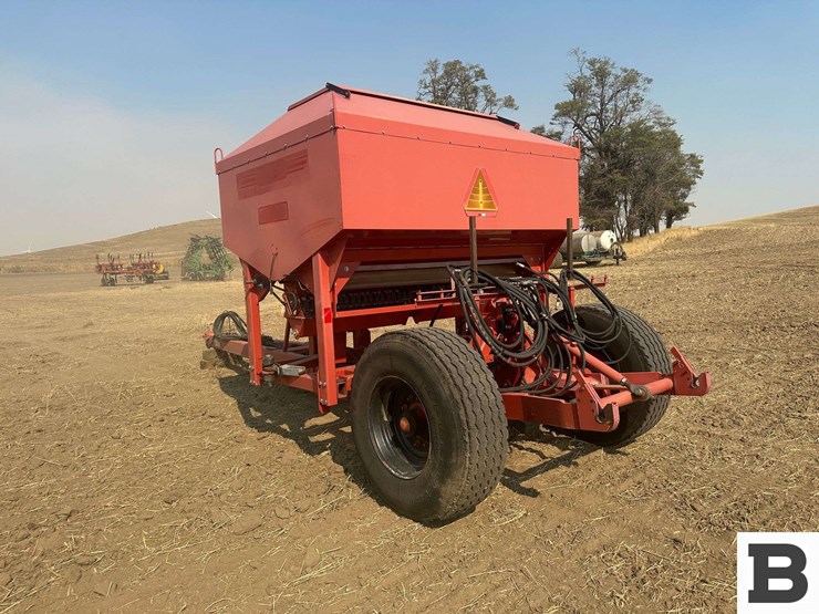 hinker-company-seed-cart---dayton,-wa-image-4