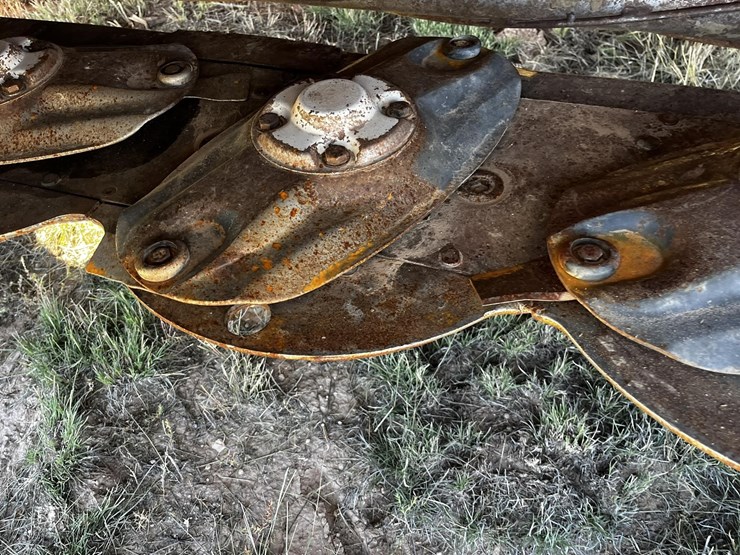 2005-hesston-9260-image-23