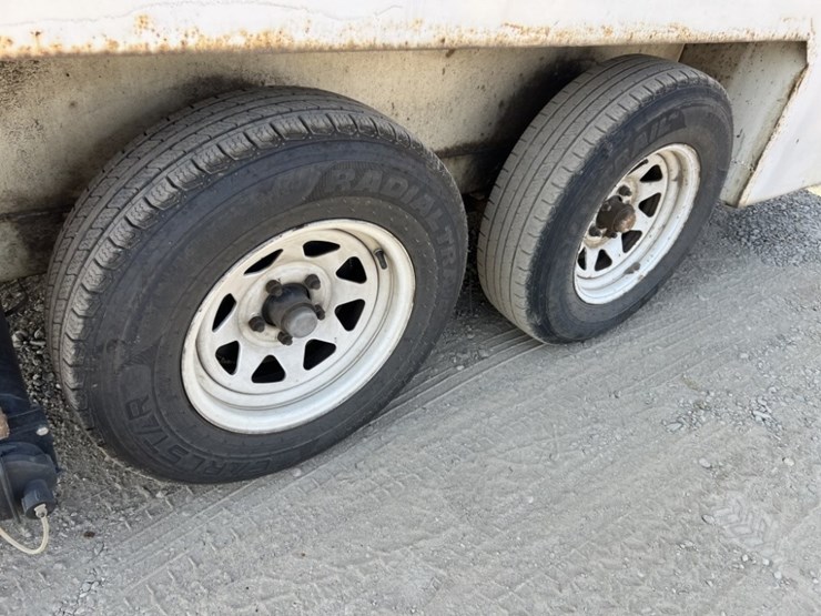 2000-county-built-t/a-utility-trailer-image-12