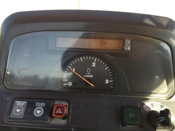 2014-kubota-m59-image-6