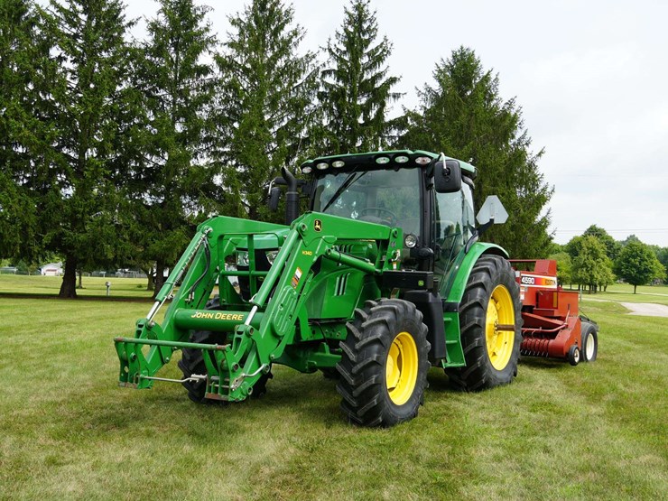 john-deere-6125r-image-10