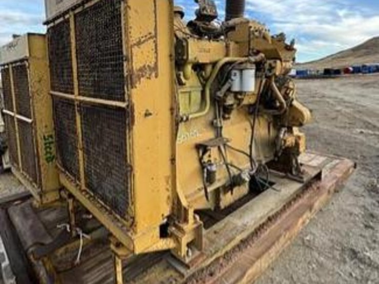 caterpillar-d353-image-1