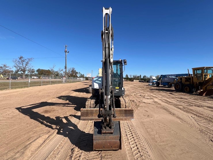 2024-bobcat-e60-image-7