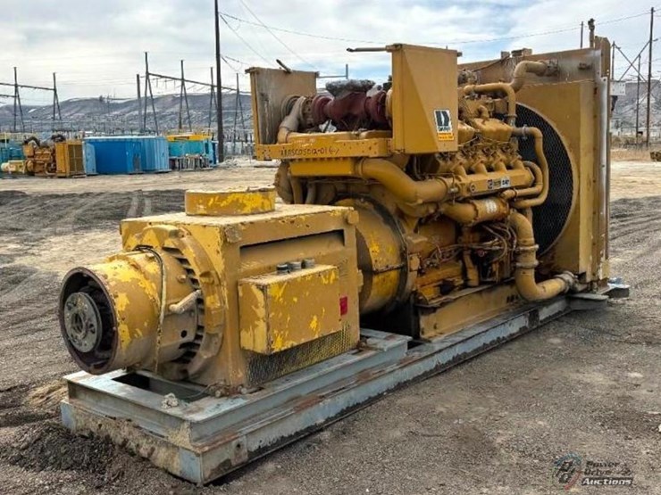 caterpillar-d379-image-2