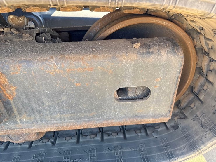 2024-bobcat-e88-image-14