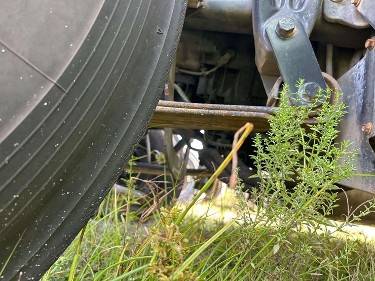 2013-freightliner-cascadia-125-image-13