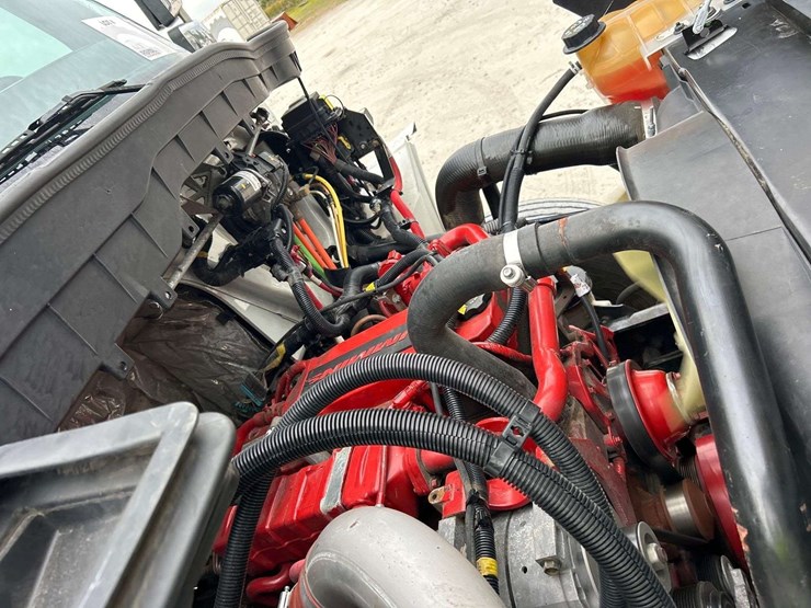 2021-international-mv607-image-8