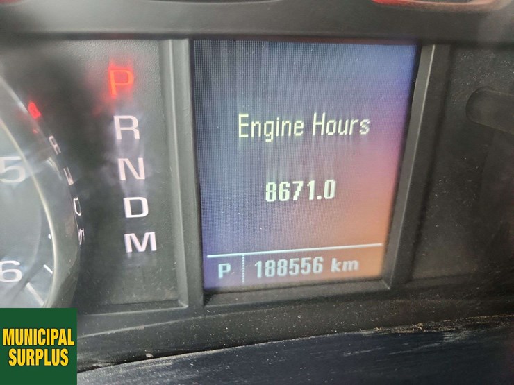 2016-chevrolet-silverado-1500-image-8