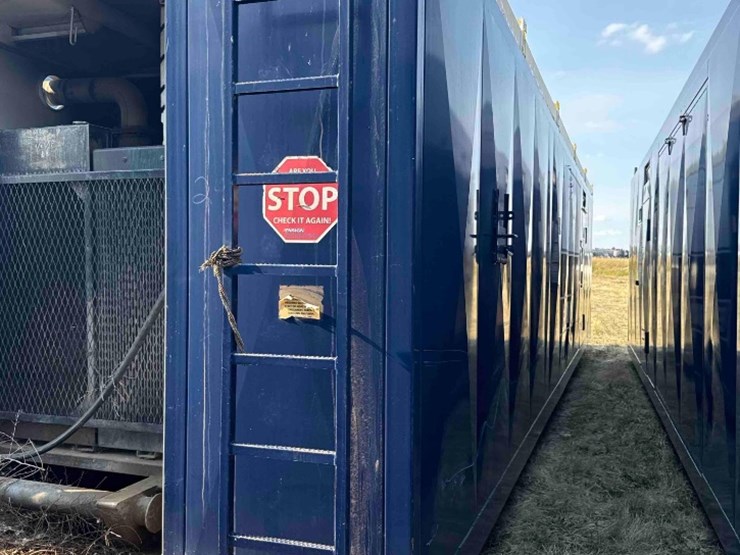 tesco-top-drive-house-w/detroit-diesel-series-60-500kw-diesel-generator-set-image-1