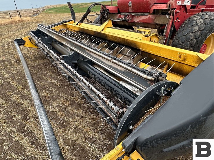 2009-new-holland-h8040-image-10