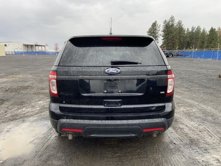 2014-ford-explorer-image-4