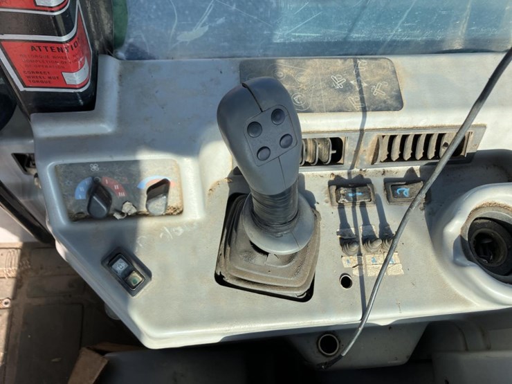 caterpillar-535b-image-45