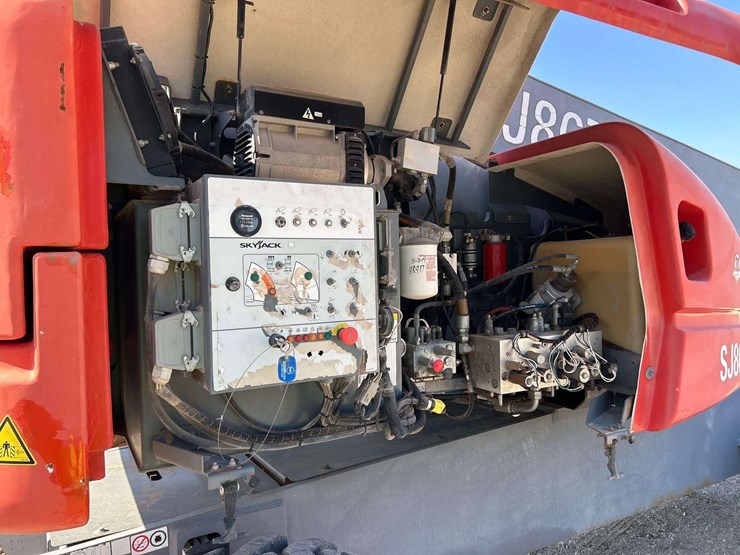 2015-skyjack-sj86t-image-12