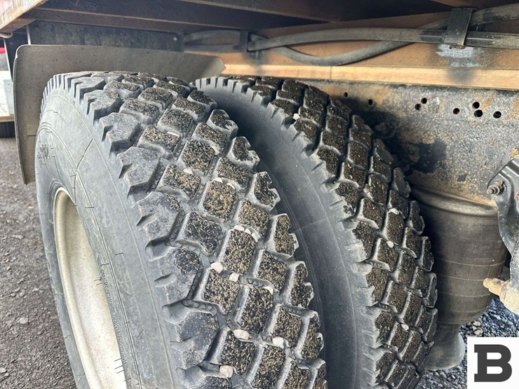 2008-peterbilt-386-image-44