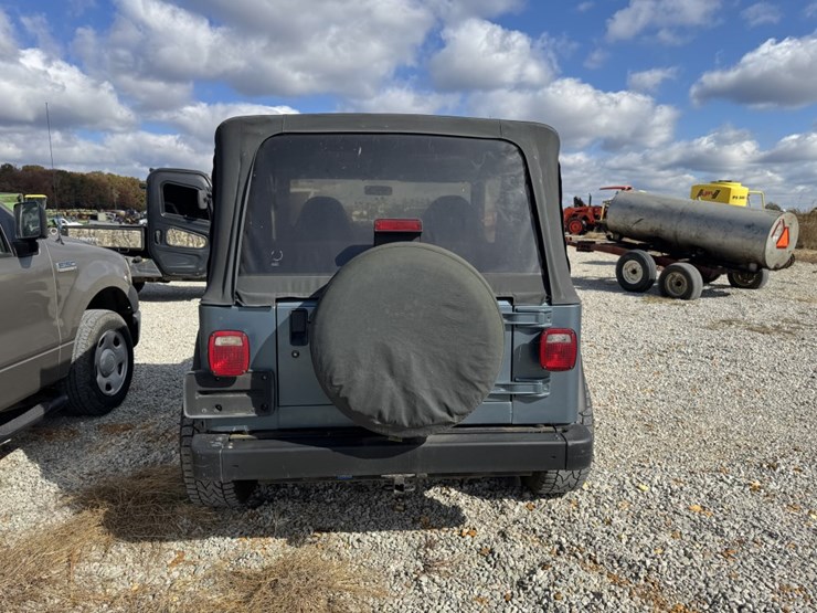 19990-jeep-wrangler-image-5