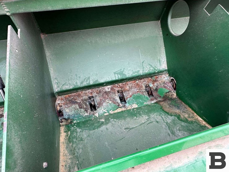 great-plains-solid-stand-13-image-38