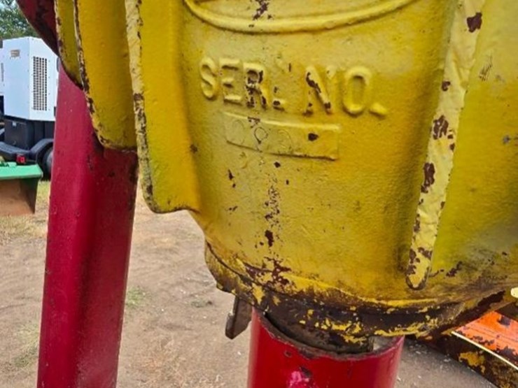 caterpillar-c4.4-image-5