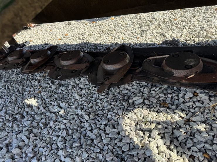 john-deere-275-image-3