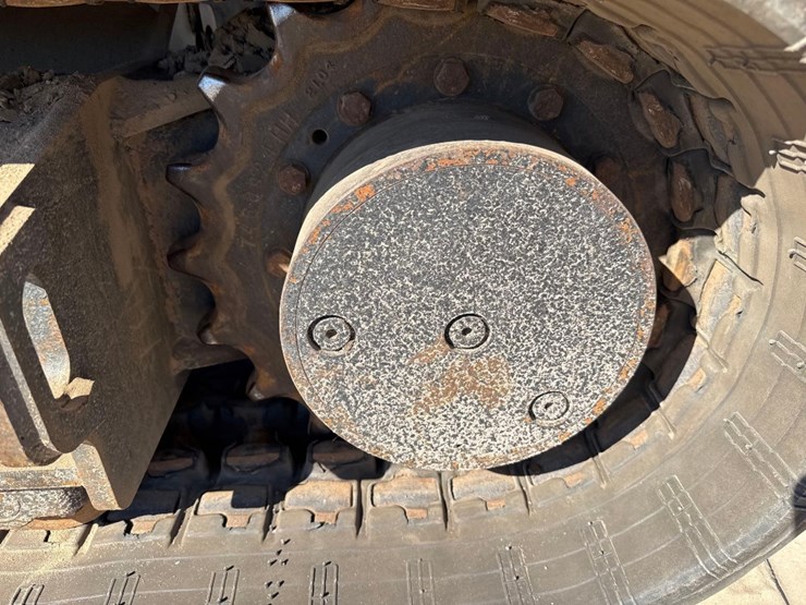 2024-bobcat-e88-image-10