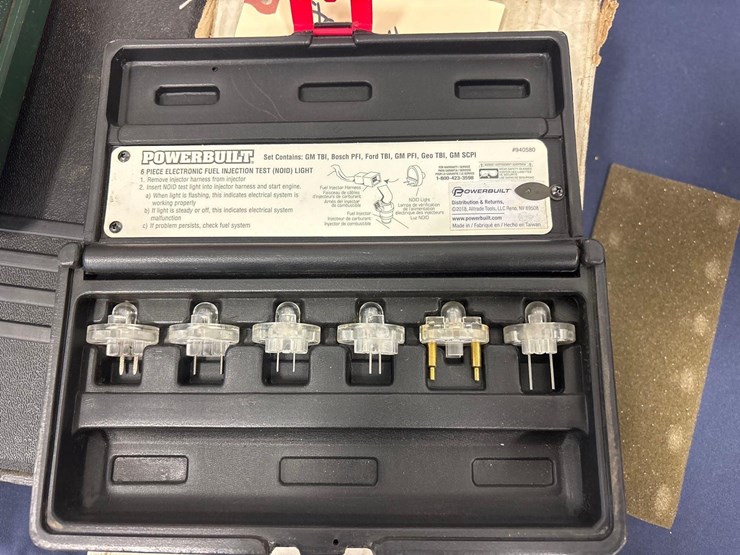 assorted-tools-set-image-10