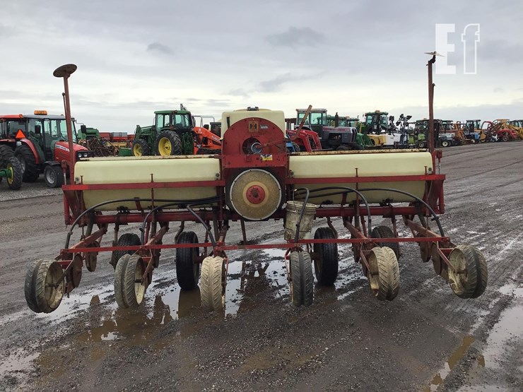 international-400-image-8