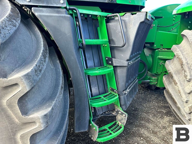 2014-john-deere-9460r-image-30