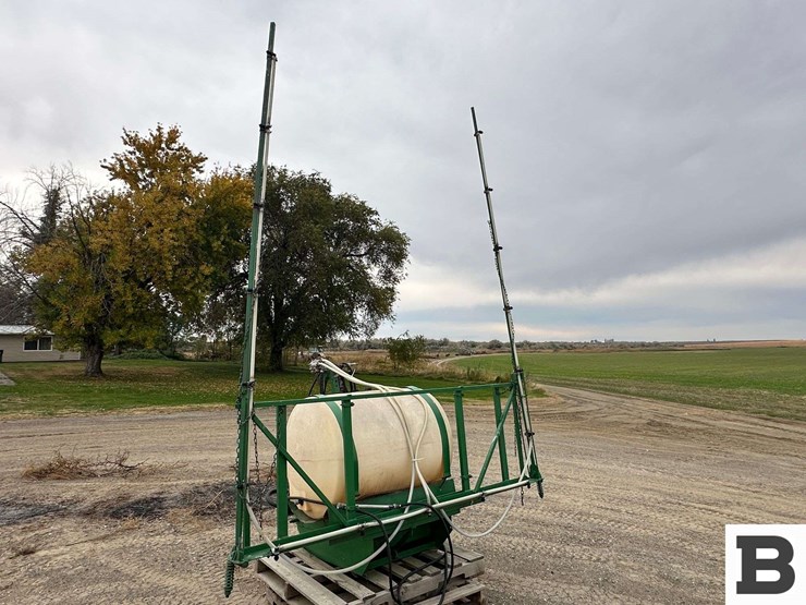 3pt-mounted-sprayer---othello,-wa-image-2
