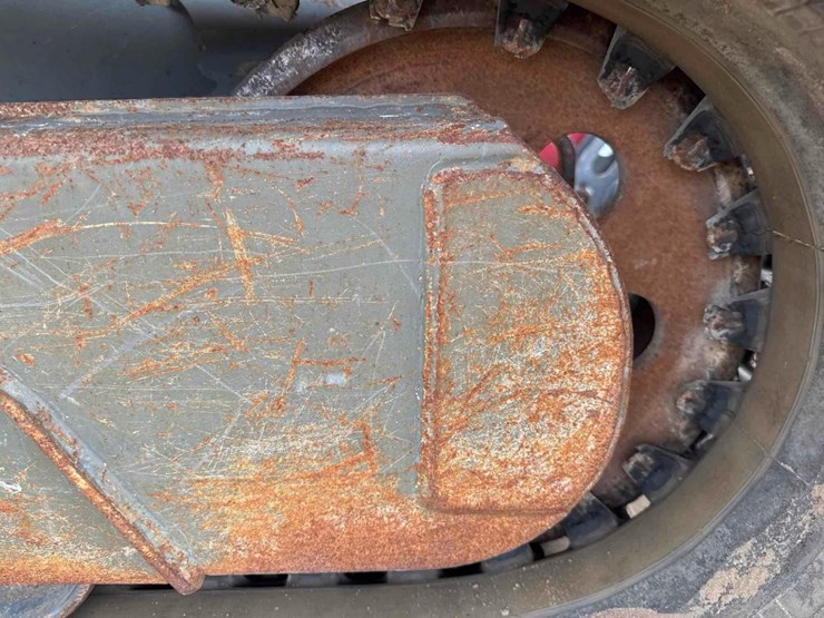 2018-takeuchi-tl12v2-image-13