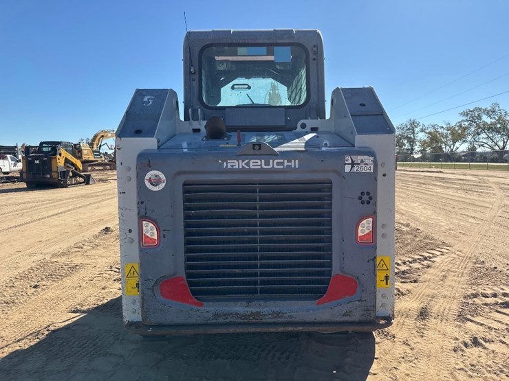 2021-takeuchi-tl8r2-image-7