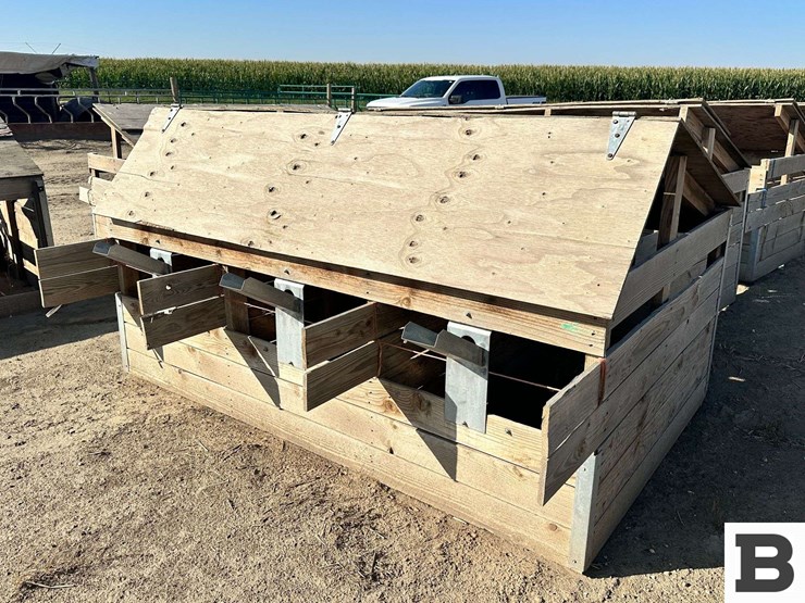 custom-wood-calf-bottling-huts---basin-city,-wa-image-1