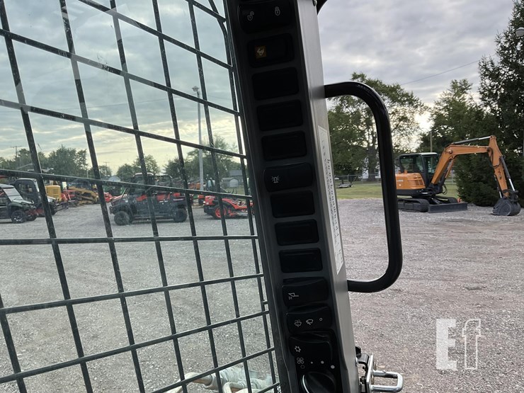 2021-case-tr270b-image-21