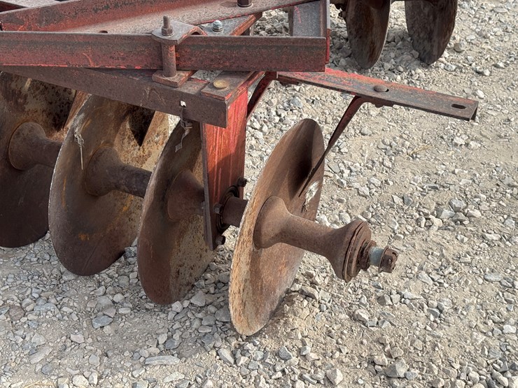 massey-ferguson-3-image-9