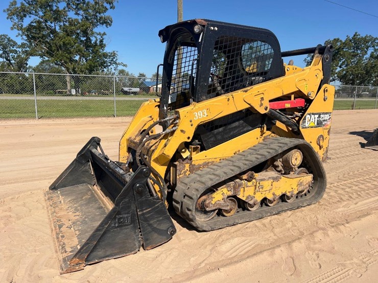 2016-caterpillar-259d-image-8