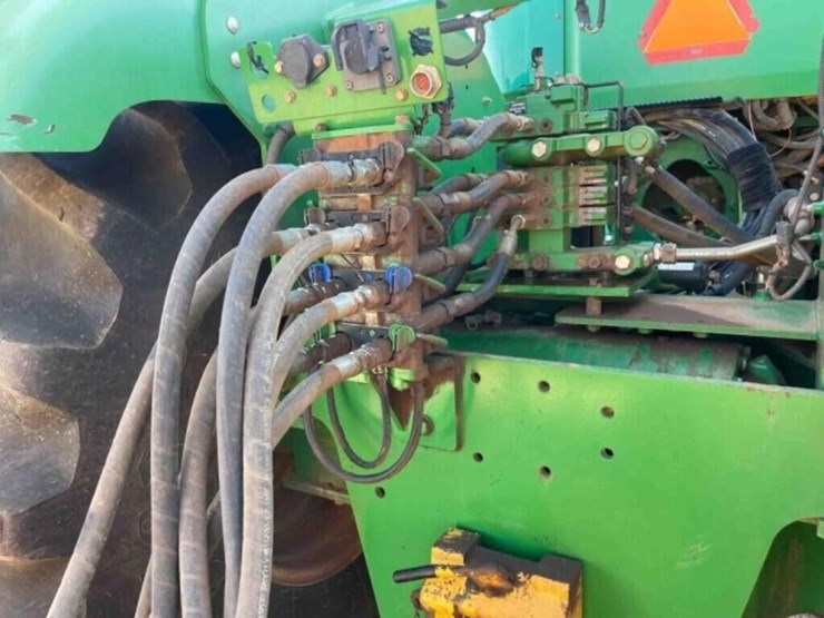 2014-john-deere-9510r-image-19