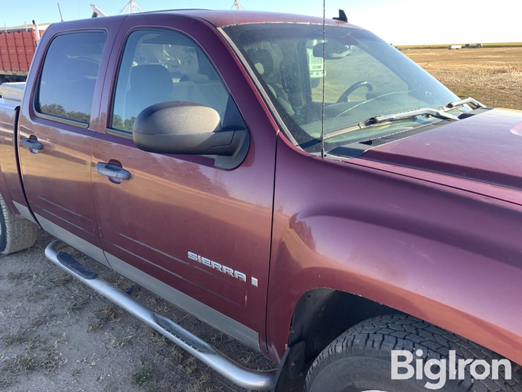 2008-gmc-sierra-4x4-pickup-image-17