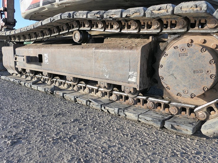 2010-link-belt-135a-hydraulic-excavator,-sn:hex7136,-erops,-qt-24''-bucket,-image-17