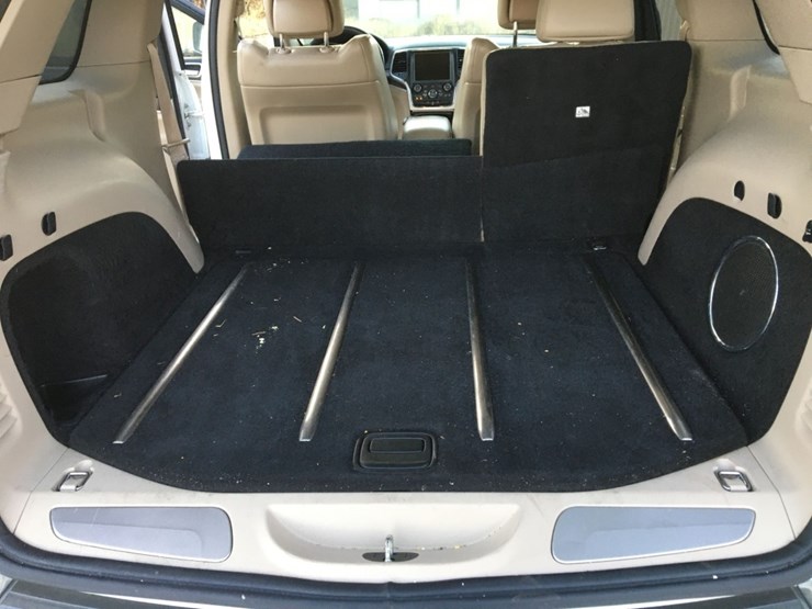 2014-jeep-grand-cherokee-image-10