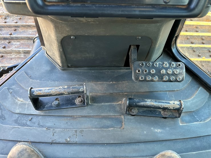 caterpillar-d5k2-image-59