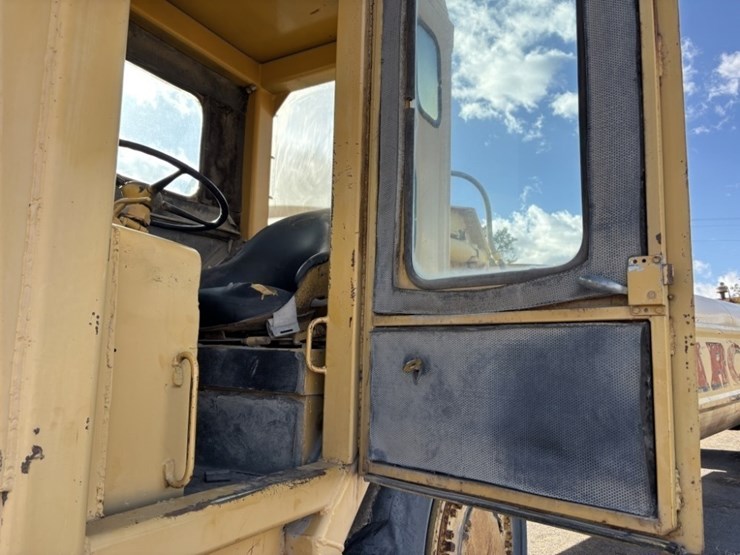 caterpillar-631b-image-25