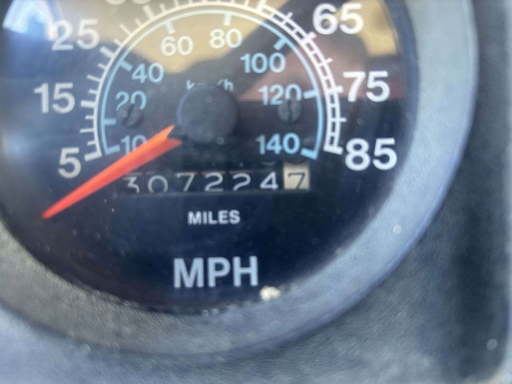 1980-international-s1900-image-22