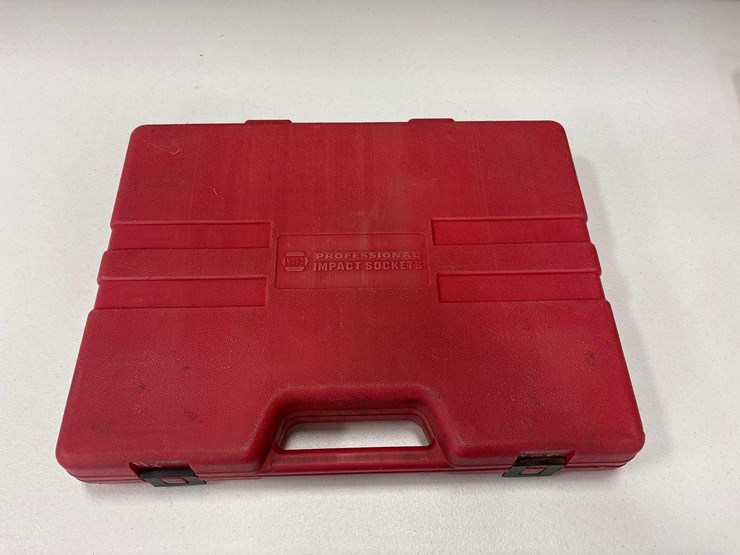 assorted-tools-set-image-1