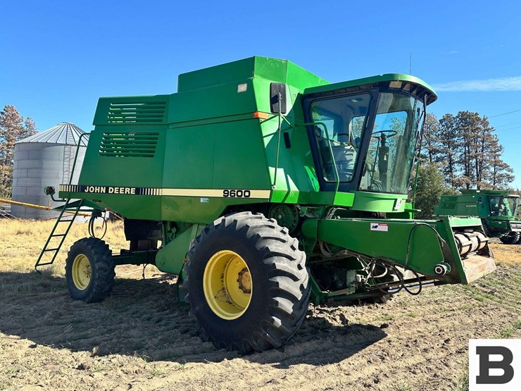 1991-john-deere-9600-image-8