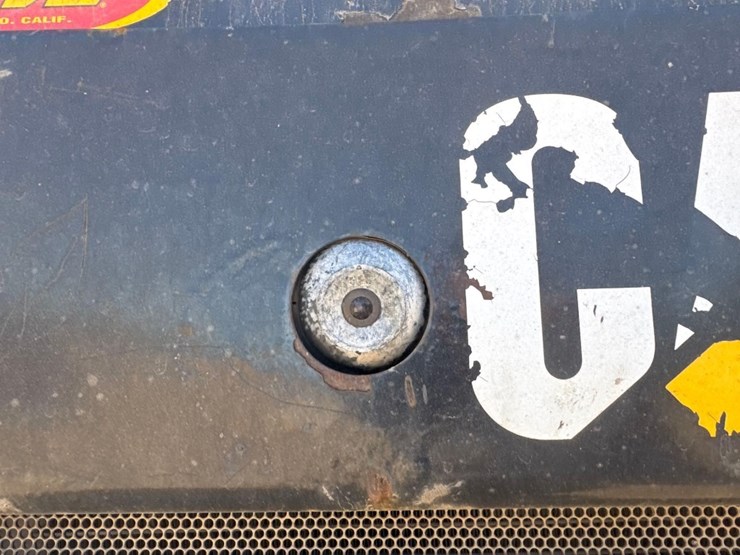 2018-caterpillar-259d-image-17