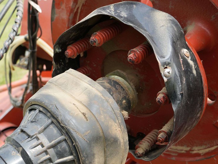 hesston-4590-image-26