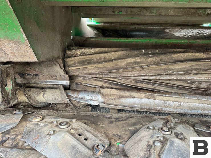 john-deere-w235r-image-21