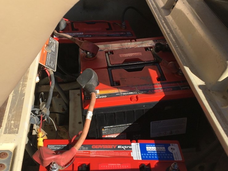 club-car-2-passenger-utility-cart,-image-7