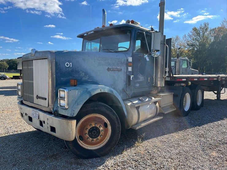 1995-international-f9370-image-6