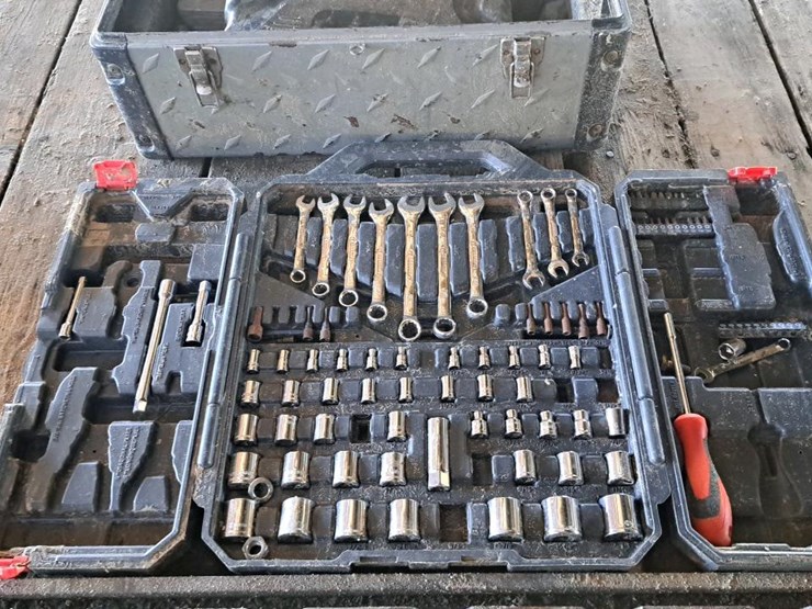 #106-•-socket-set-and-tools-image-7