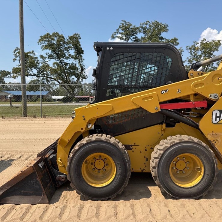 2024 CATERPILLAR 242D3