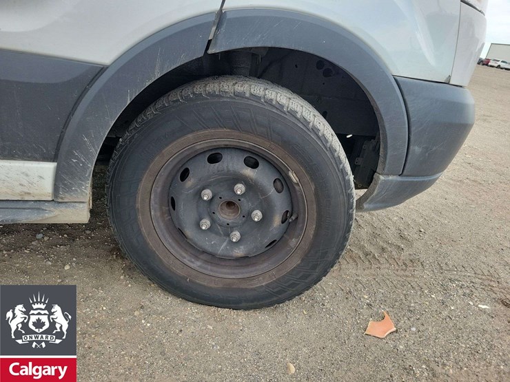 2017-ford-transit-image-18